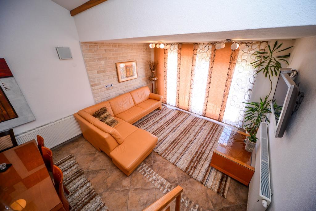 Apartman Ksenija Задар Екстер'єр фото